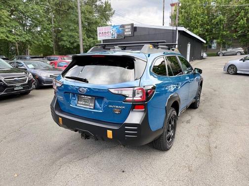 Geyser Blue 2024 Subaru Outback Wilderness