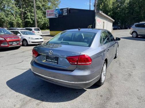 2012 Volkswagen Passat Base