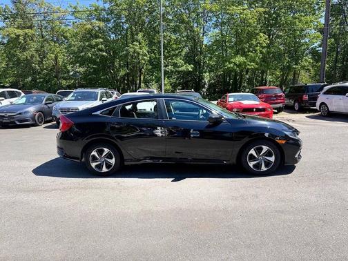 Crystal Black Pearl 2019 Honda Civic LX