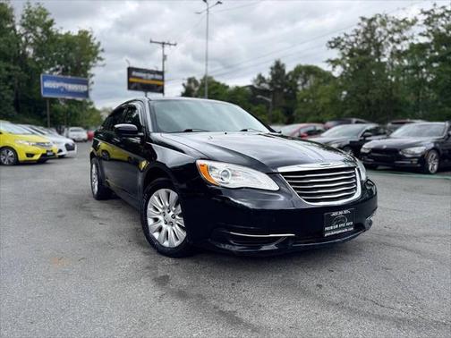 2014 Chrysler 200 LX