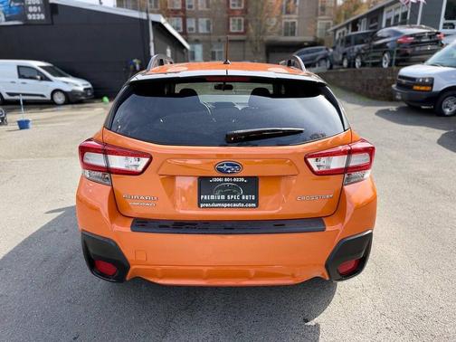 Sunshine Orange 2019 Subaru Crosstrek 2.0i