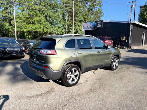 Olive Green Pearlcoat 2019 Jeep Cherokee Limited