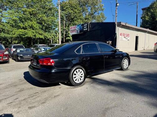 2015 Volkswagen Passat 1.8T S