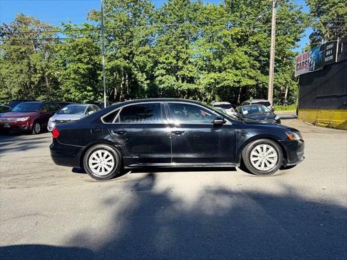 2015 Volkswagen Passat 1.8T S