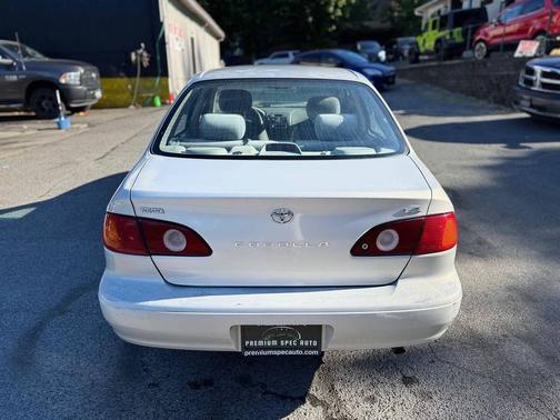 2001 Toyota Corolla CE