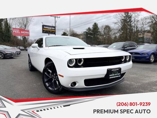 2021 Dodge Challenger SXT