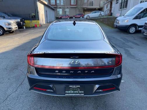 2021 Hyundai SONATA SE