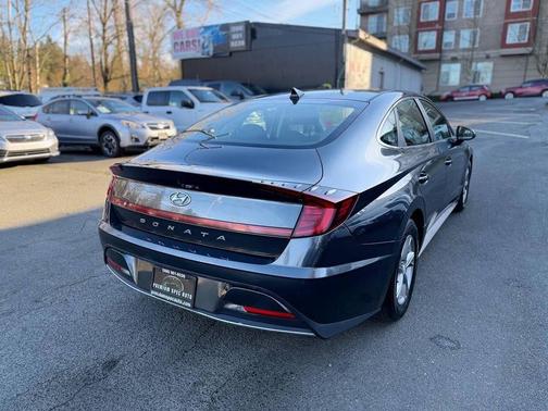 2021 Hyundai SONATA SE