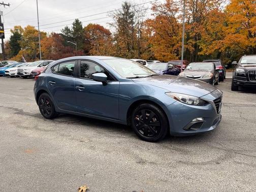 2015 Mazda Mazda3 i Sport