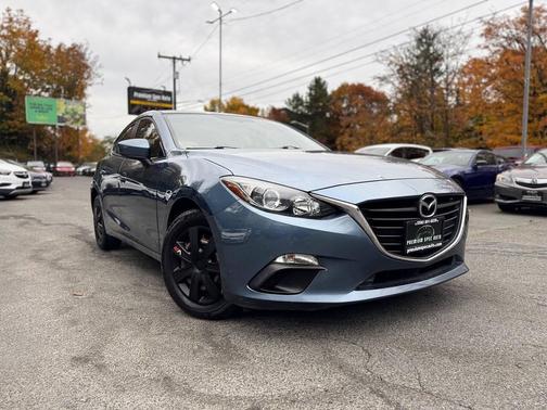2015 Mazda Mazda3 i Sport