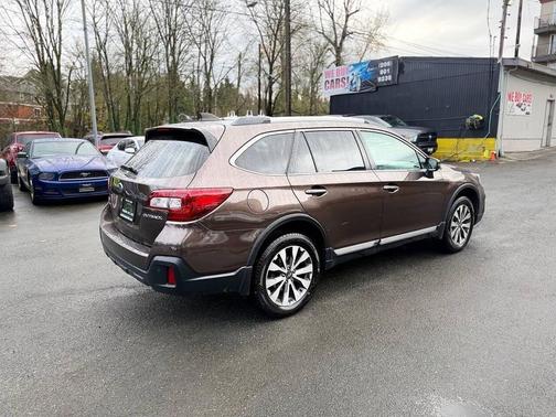 2019 Subaru Outback 2.5i Touring