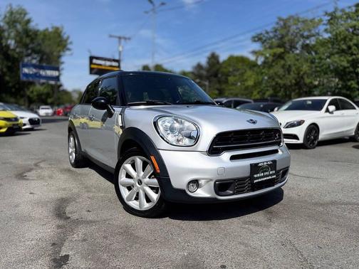 2015 MINI Countryman Cooper S
