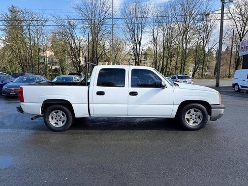 2005 Chevrolet Silverado 1500 LS Crew Cab