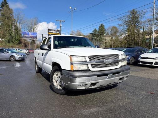 2005 Chevrolet Silverado 1500 LS Crew Cab