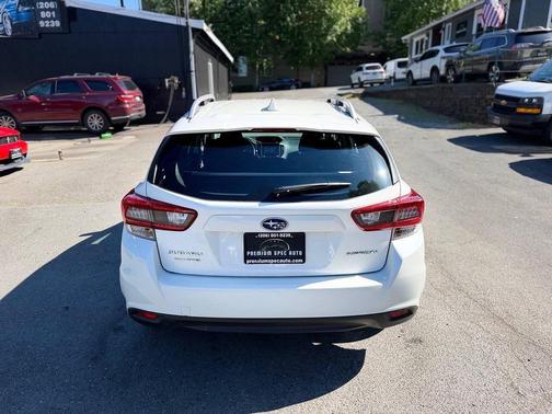 Crystal White Pearl 2021 Subaru Impreza Premium