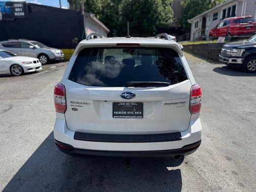 2015 Subaru Forester 2.5i Touring