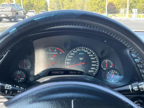 2004 Chevrolet Corvette Base