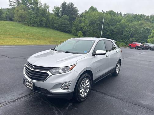 Silver Ice Metallic 2019 Chevrolet Equinox 1LT
