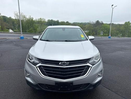 Silver Ice Metallic 2019 Chevrolet Equinox 1LT