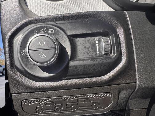 2025 Jeep Gladiator Nighthawk