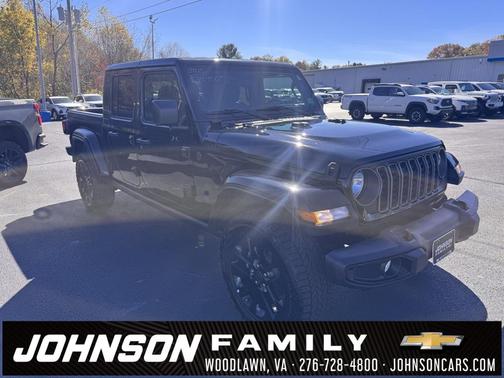 2025 Jeep Gladiator Nighthawk