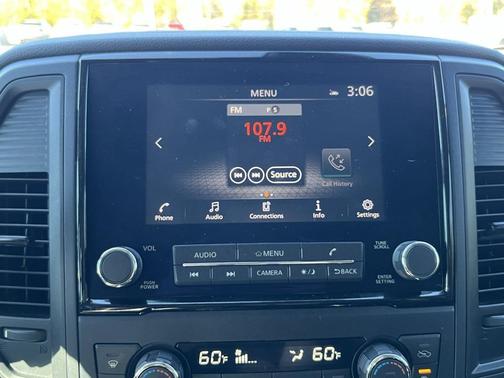 2023 Nissan Titan XD SV