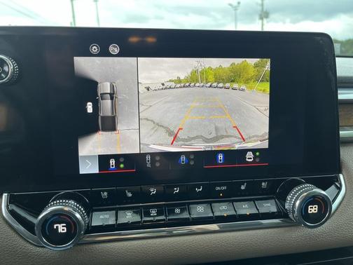 2023 GMC Canyon Denali