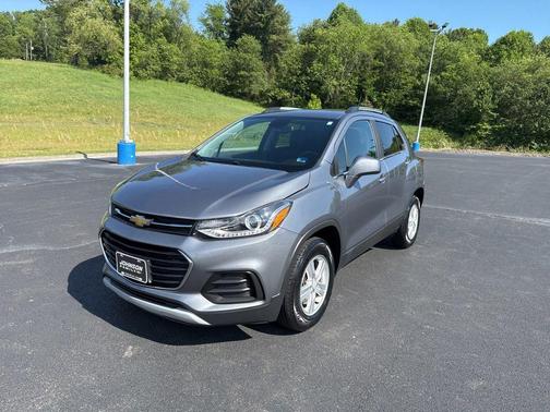 Satin Steel Metallic 2020 Chevrolet Trax LT