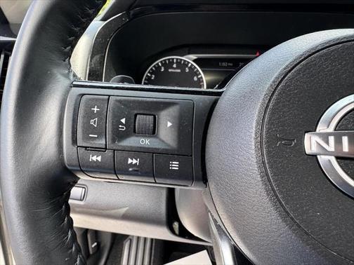 2022 Nissan Pathfinder SV 4WD