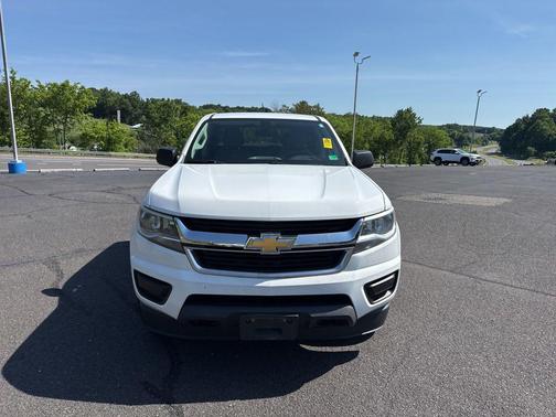 Summit White 2019 Chevrolet Colorado WT