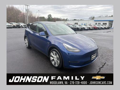 2022 Tesla Model Y Long Range Dual Motor All-Wheel Drive