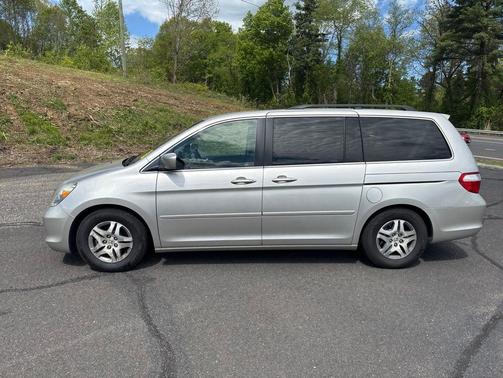 Silver Pearl Metallic 2007 Honda Odyssey EX