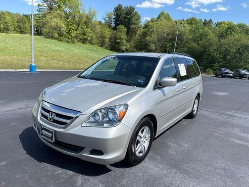 Silver Pearl Metallic 2007 Honda Odyssey EX