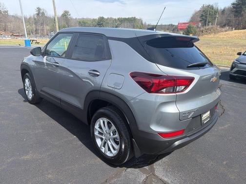 Gray 2026 Chevrolet Trailblazer LS