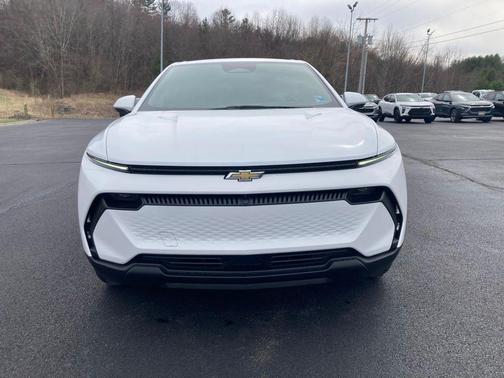 White 2026 Chevrolet Equinox EV LT