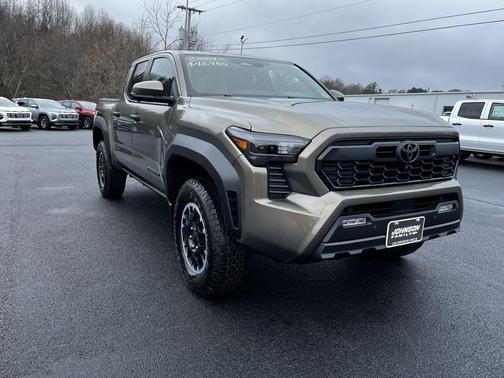 2024 Toyota Tacoma TRD Off Road