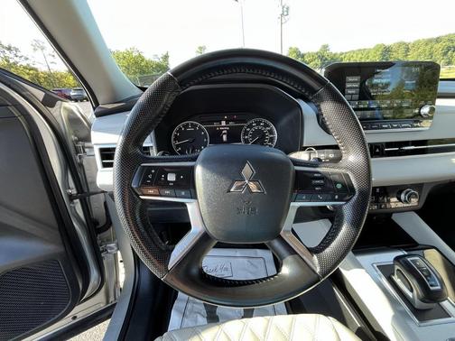 2022 Mitsubishi Outlander SEL 2.5 S-AWC