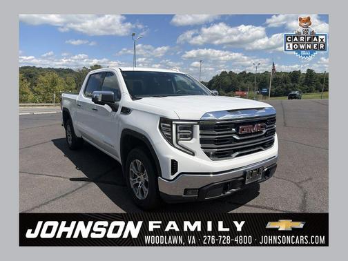 Summit White 2025 GMC Sierra 1500 SLT
