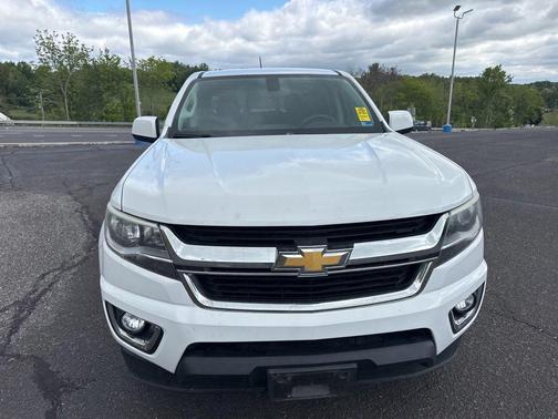 Summit White 2018 Chevrolet Colorado LT
