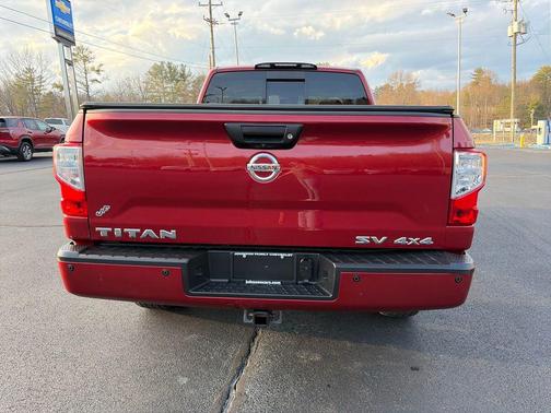 2018 Nissan Titan SV