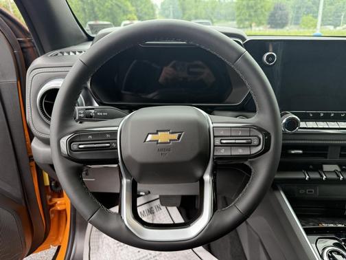 2025 Chevrolet Colorado LT