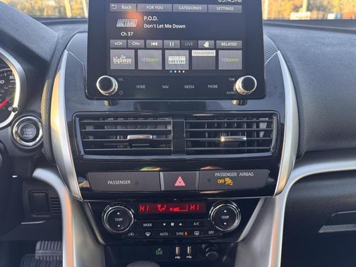 2024 Mitsubishi Eclipse Cross SEL