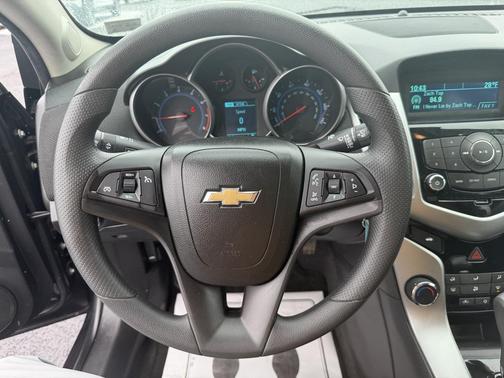 2015 Chevrolet Cruze 1LT