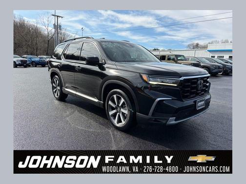 2023 Honda Pilot Touring 8-Passenger