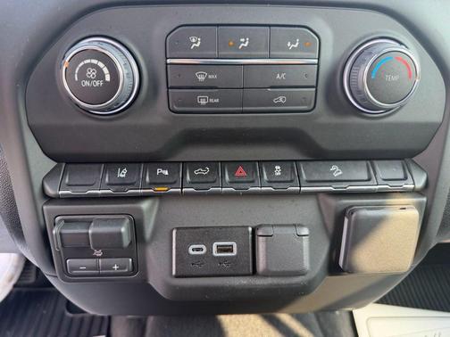 2025 Chevrolet Silverado 2500 Custom