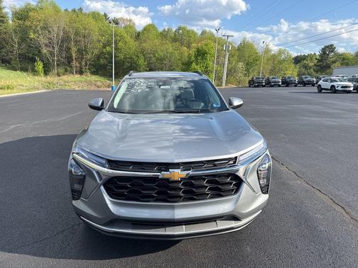Gray 2026 Chevrolet Trax LT