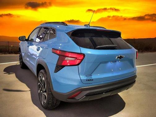 2025 Chevrolet Trax FWD 2RS