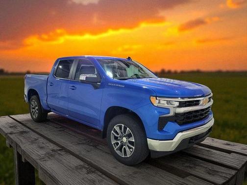 2025 Chevrolet Silverado 1500 LT