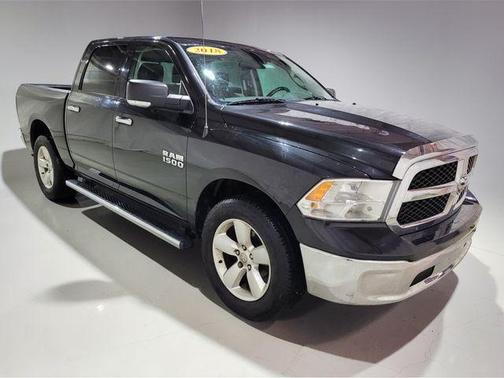2018 RAM 1500 SLT