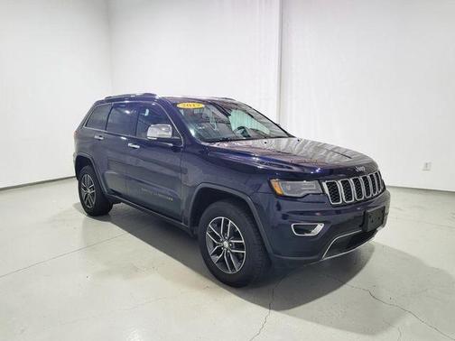 True Blue Pearlcoat 2017 Jeep Grand Cherokee Limited